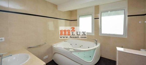 4 bedrooms House in Lloret de Mar, Spain No. 75558 9