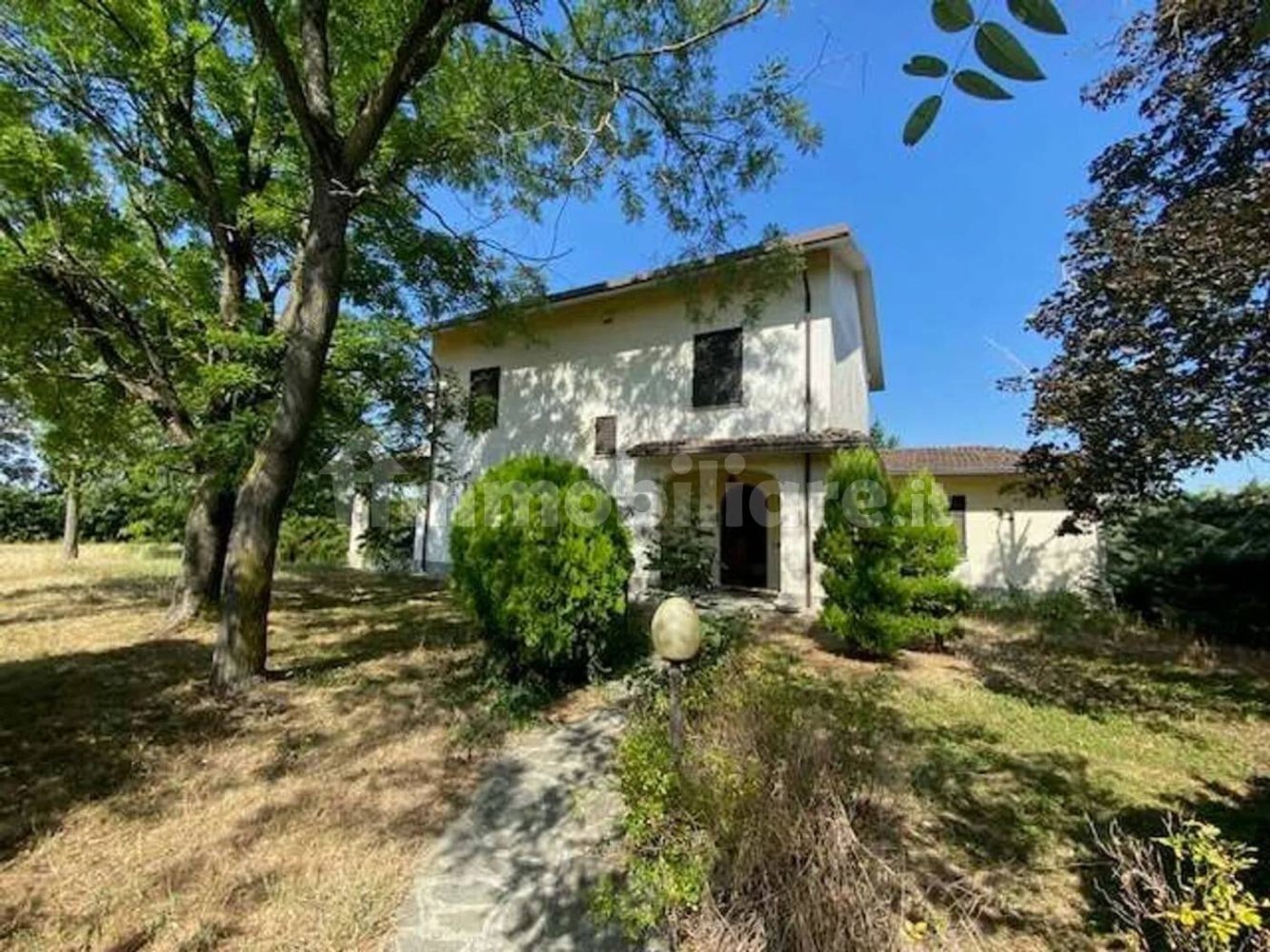 Вилла с 7 спальнями в Сале, Италия № 346554