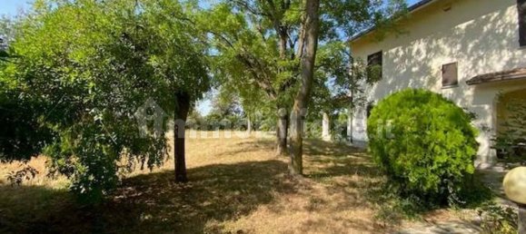 Вилла с 7 спальнями в Сале, Италия № 346554 2