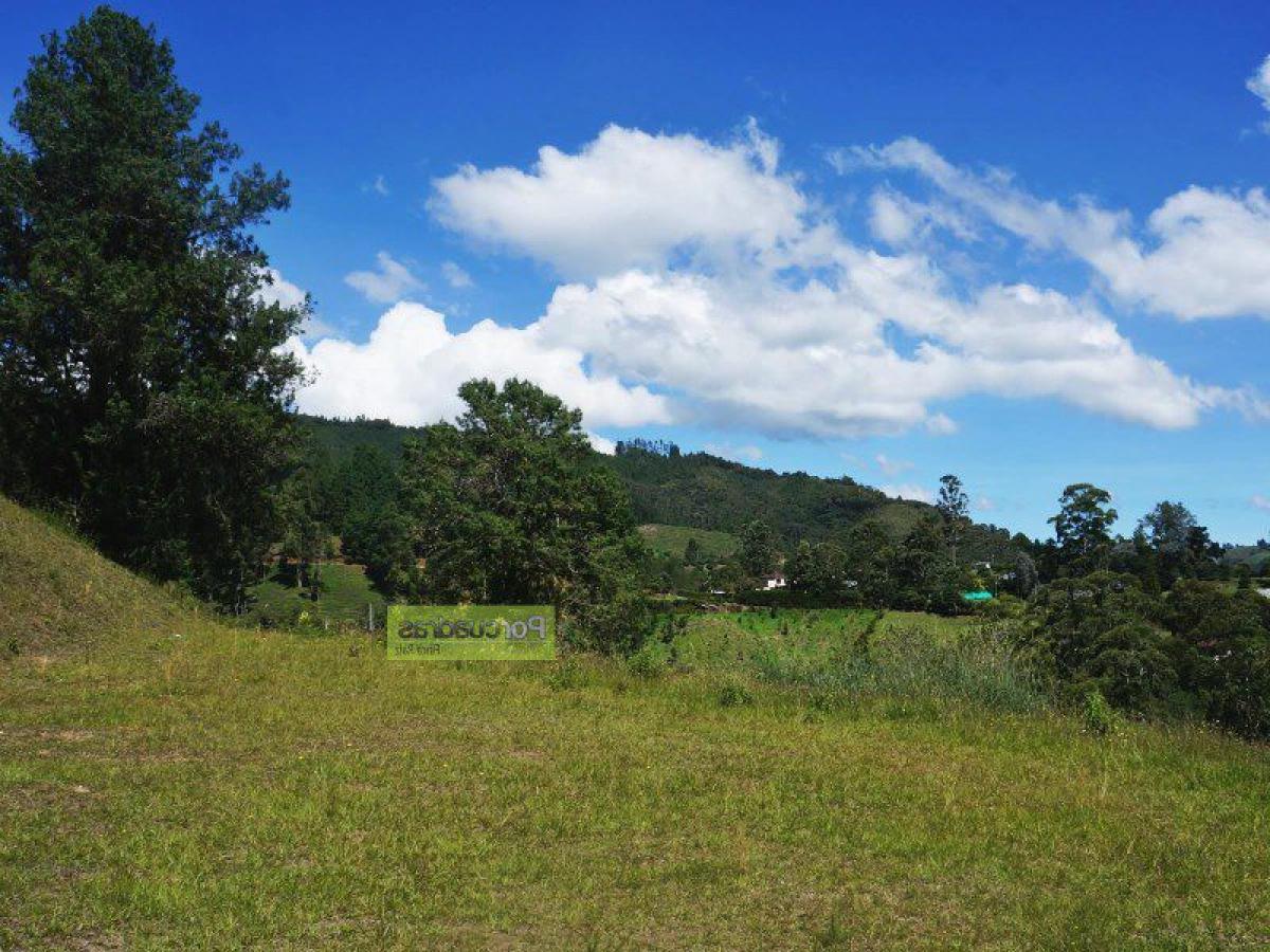 Land in Antioquia, Colombia No. 415