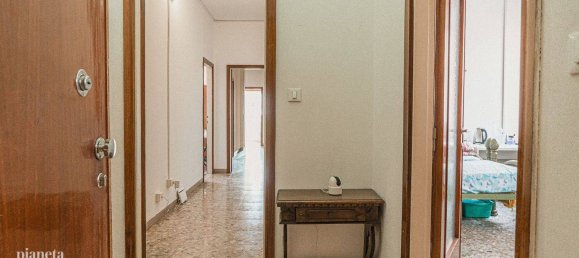 4 bedrooms Apartment in Cesena, Italy No. 275770 2
