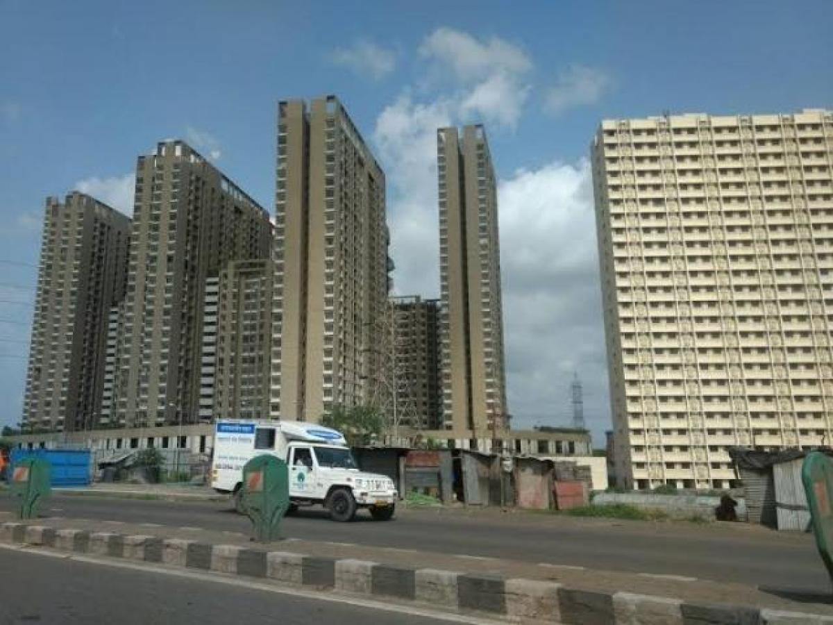 3 bedrooms House in Mumbai, India No. 623