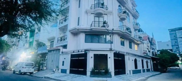 155m² Townhouse in District 7, Vietnam No. 19167 2
