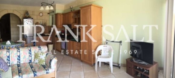 Apartamento de 2 dormitorios en Marsalforn, Malta No. 5568 5