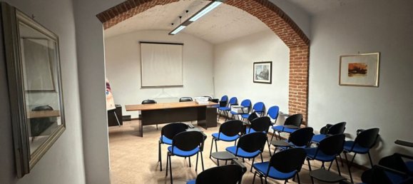 Casa de 10 divisões em Stradella, Italy N.º 91328 33