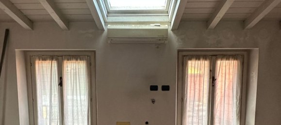 Casa de 10 divisões em Stradella, Italy N.º 91328 41