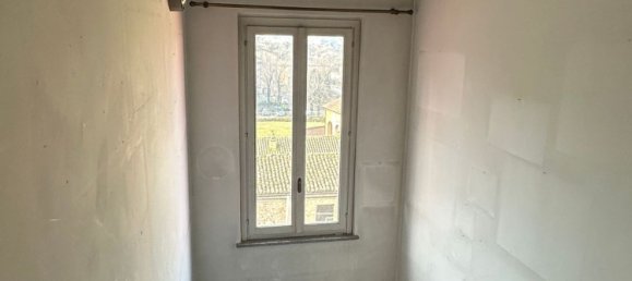 Casa de 10 divisões em Stradella, Italy N.º 91328 44