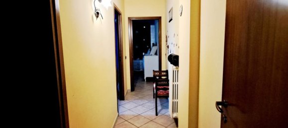 Квартира с 3 комнатами в Бари, Италия № 39578 11