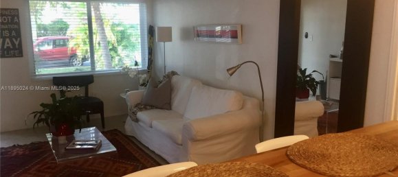 2 bedrooms Villa for rent in Miami, Miami-Dade, Florida, USA № 614659 14