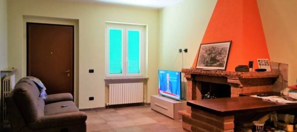7 rooms House in Casteggio, Italy No. 332737 5