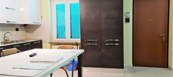 7 rooms House in Casteggio, Italy No. 332737 3