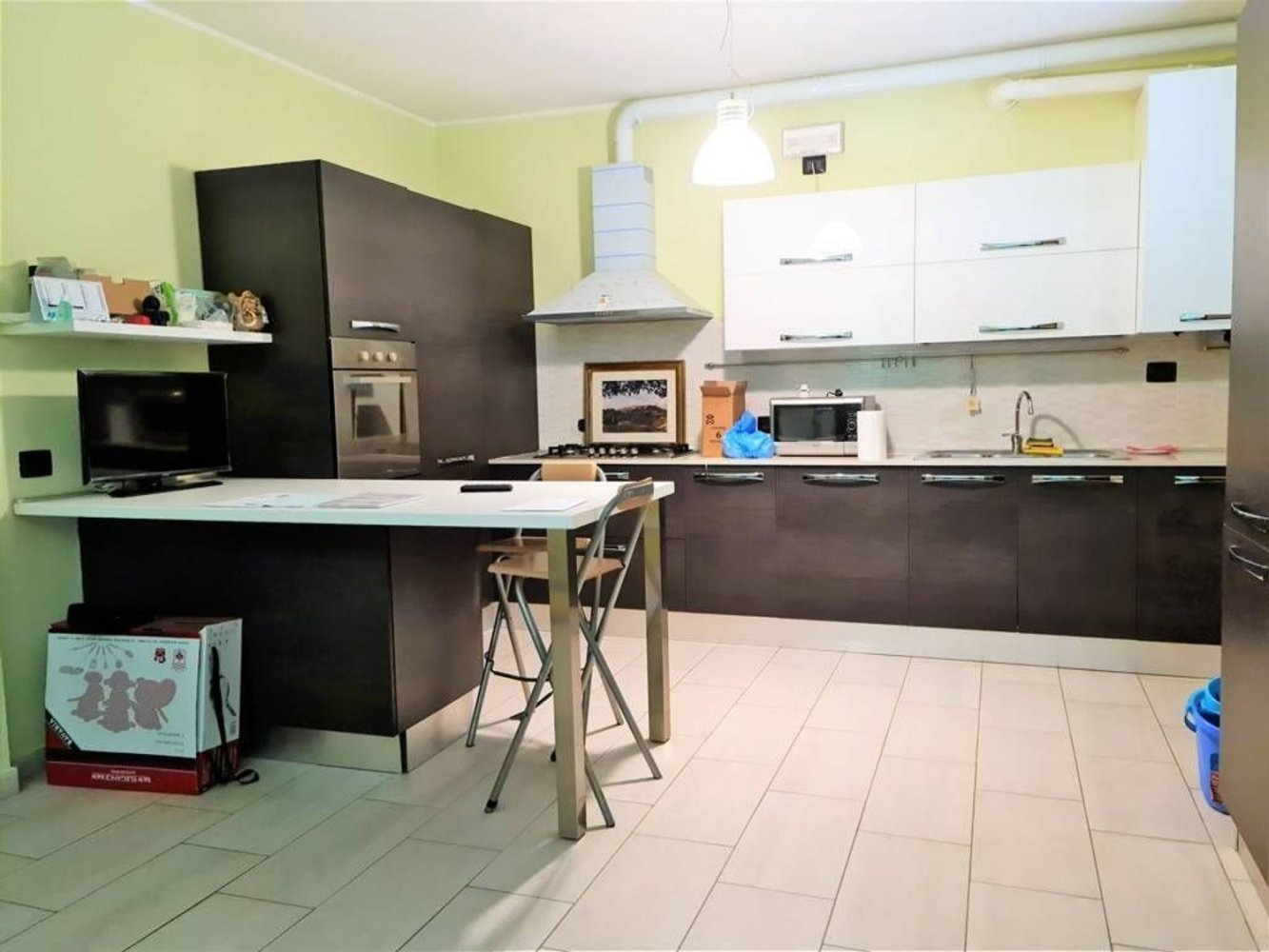 7 rooms House in Casteggio, Italy No. 332737