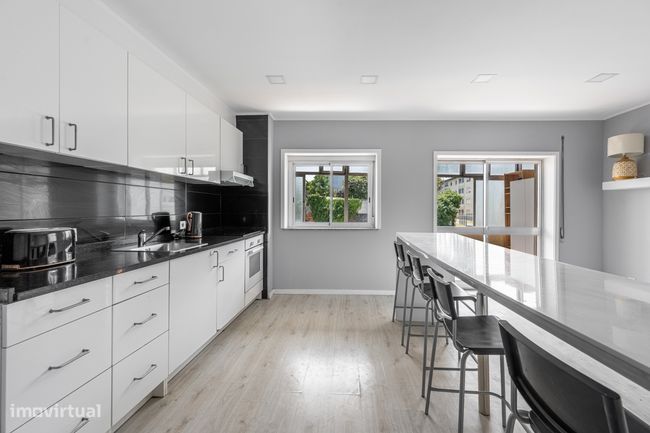 2 chambres Appartement à Porto, Portugal No. 271235