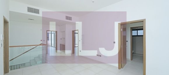 4 bedrooms Villa in Yas Island, UAE No. 55702 5