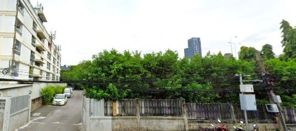  Commercial property in Bangkok, Thailand No. 23046 5