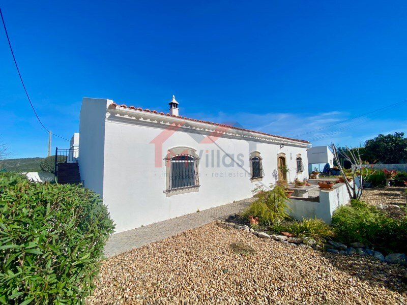 4 bedrooms Villa in Sao Bras de Alportel, Portugal No. 128353