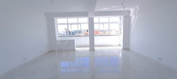 3 Schlafzimmer Wohnung in Cascais, Portugal, Nr. 67012 4