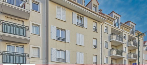 2 bedrooms Apartment in Mantes-la-Jolie, France No. 133043 2