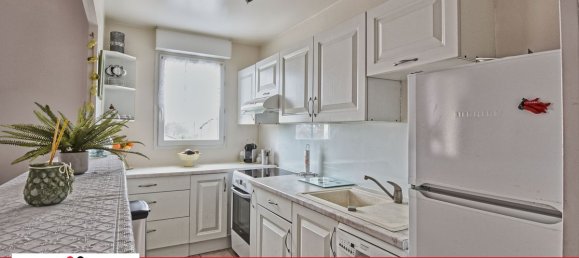 2 bedrooms Apartment in Mantes-la-Jolie, France No. 133043 4