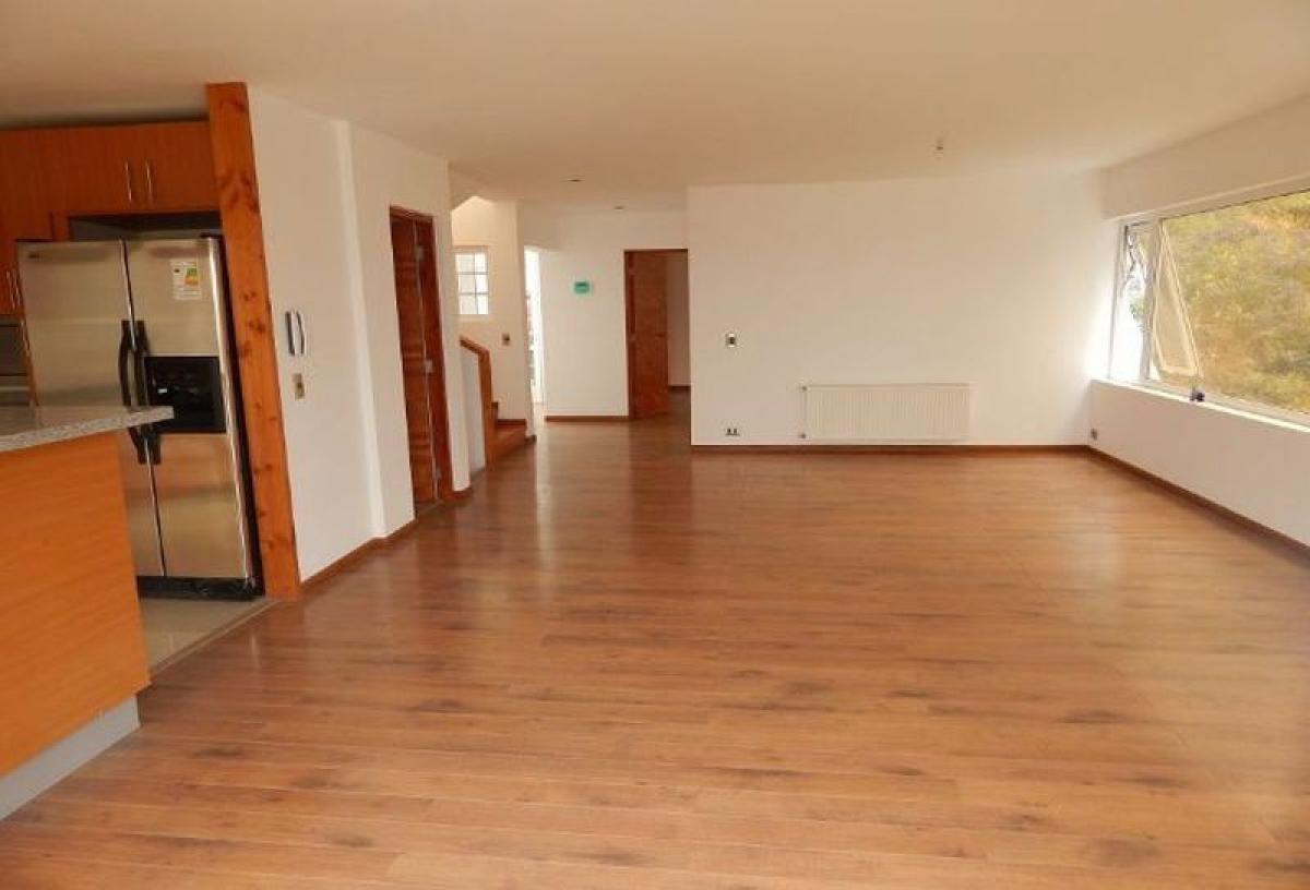 4 bedrooms House in Valparaiso, Chile No. 2725