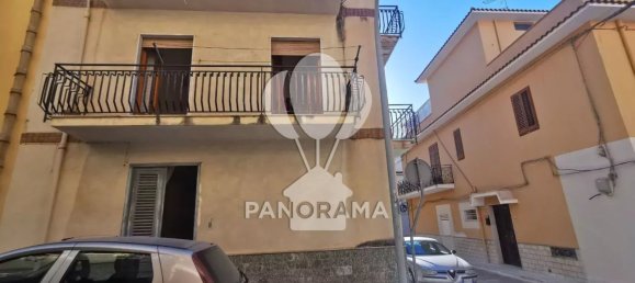 8 bedrooms House in Balestrate, Italy No. 379098 2