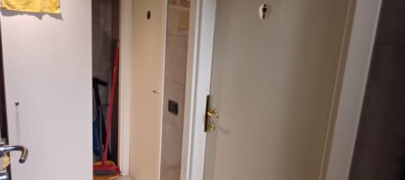 10 rooms Office in Como, Italy No. 360380 19