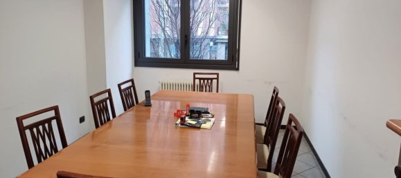 10 rooms Office in Como, Italy No. 360380 2