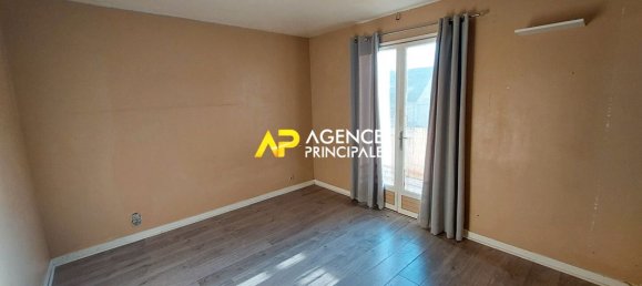 Дом с 3 спальнями в Безон, Франция № 179223 10