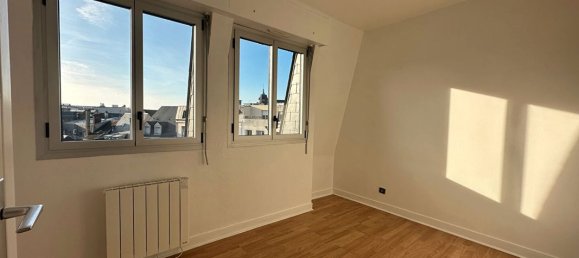 2 Schlafzimmer Wohnung in Chartres, France, Nr. 210515 2