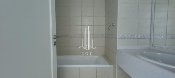 4 غرف نوم شقة في Al Khalidiya, UAE رقم 56159 2