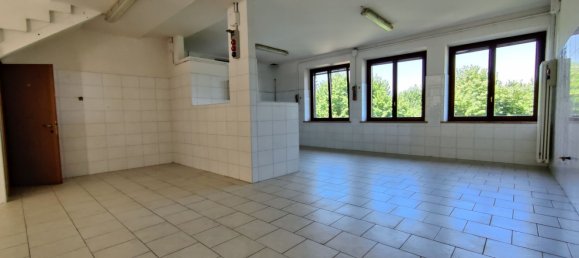 5 rooms Apartment in Saludecio, Italy No. 17899 7