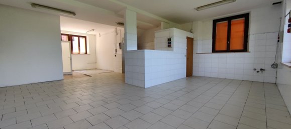 5 rooms Apartment in Saludecio, Italy No. 17899 27