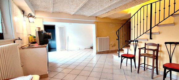 5 rooms Apartment in Saludecio, Italy No. 17899 5