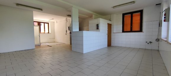 5 rooms Apartment in Saludecio, Italy No. 17899 26