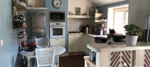 Casa de 3 dormitorios en Gien, France No. 45955 5