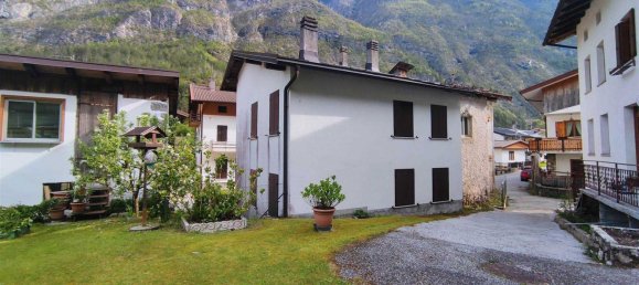 4 rooms House in Udine, Italy No. 85498 9