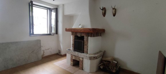 4 rooms House in Udine, Italy No. 85498 8