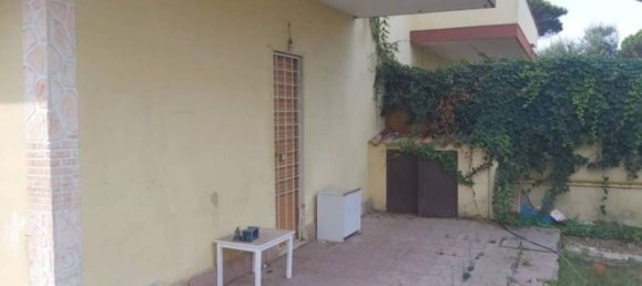 Villa de 3 habitaciónes en Anzio, Italy No. 272007 14