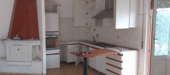 Villa de 3 habitaciónes en Anzio, Italy No. 272007 2
