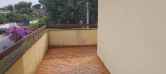 Villa de 3 habitaciónes en Anzio, Italy No. 272007 11