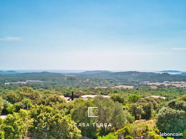 Terrain à Porto-Vecchio, France 3877m² No. 354437