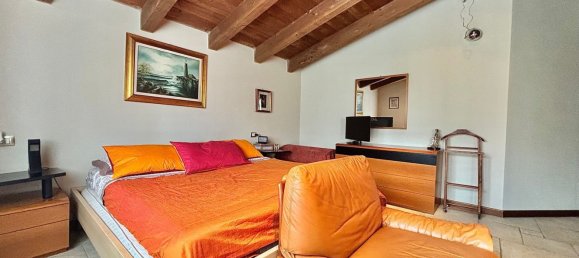 Villa T7 em Rozzano, Italy N.º 357926 3