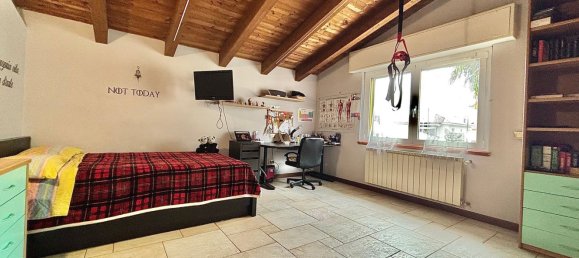 Villa T7 em Rozzano, Italy N.º 357926 44