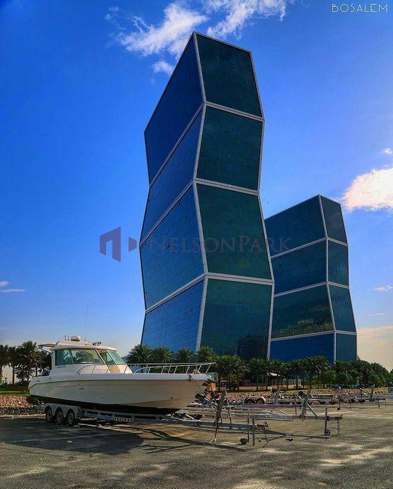 Квартира с 3 спальнями в Доха, Катар № 2080