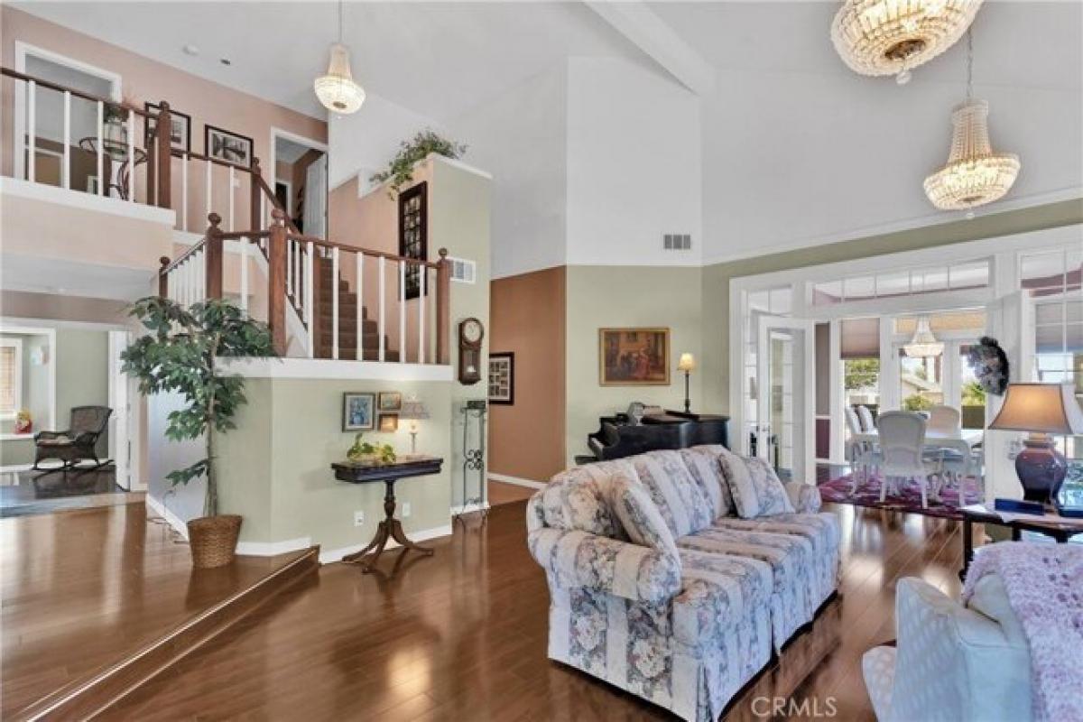 Casa de 4 dormitorios en Apple Valley, USA No. 432294