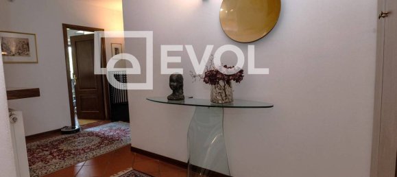 5 bedrooms Villa in Udine, Italy No. 71202 25