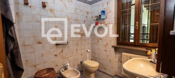 5 bedrooms Villa in Udine, Italy No. 71202 20