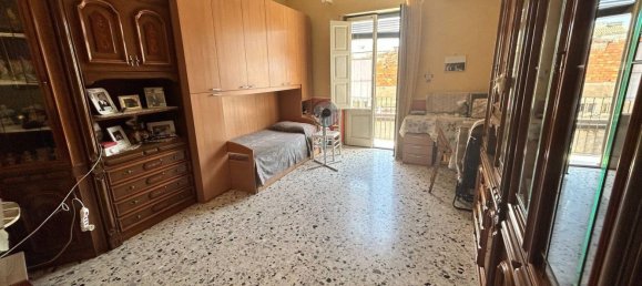 3-Zimmer Haus in Paternò, Italy, Nr. 259710 10