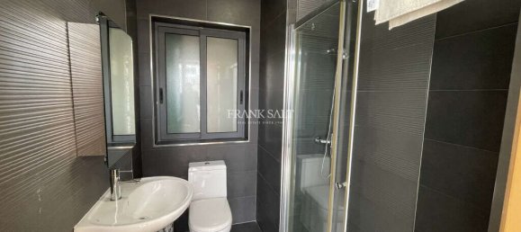 3 bedrooms Apartment in Gzira, Malta No. 3498 10