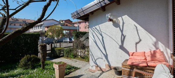 4-salle Villa à Zelo Buon Persico, Italy No. 127067 34